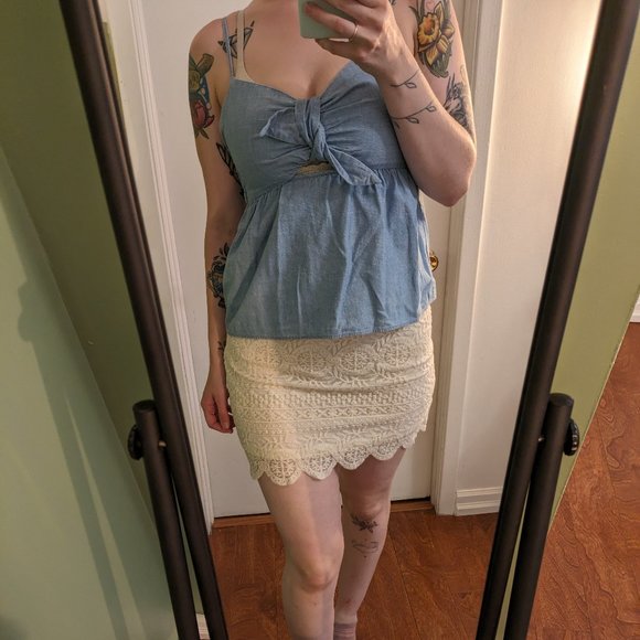 Madewell Cutout Bow Front Top - Picture 3 of 7